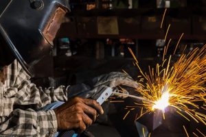 Jasa Tukang Las Yogyakarta: Solusi Pagar Besi dan Konstruksi Besi Terdekat dengan Harga Terjangkau